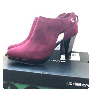 Liz Claiborne booties